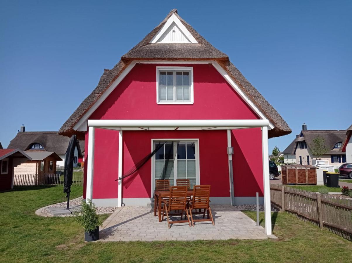 Dat Papenboerger Hus Zierow Buitenkant foto